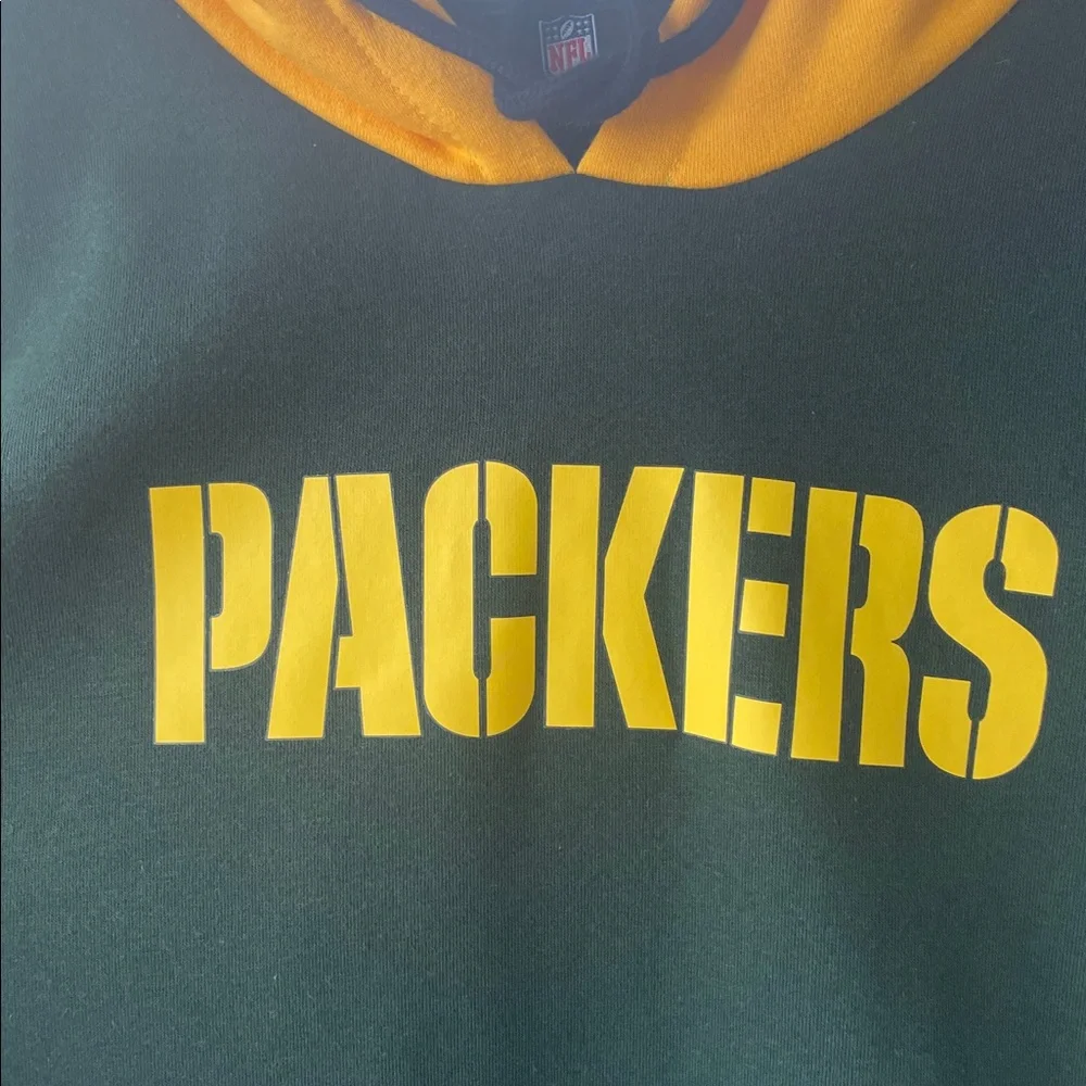 FOCO Green Bay Packers Layered-Look Wordmark Hoodie - Picture 7 of 14